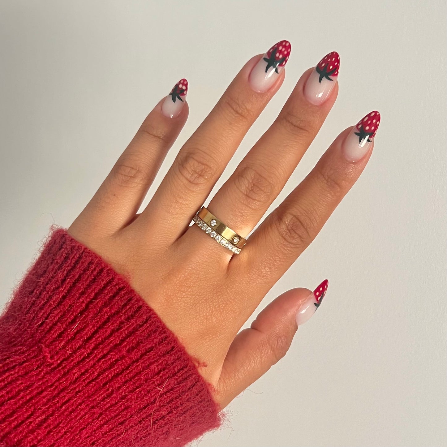 Anel Pave Love